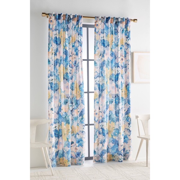 ⚡️FLASH SALE PRICED LOW⚡️Anthropologie Velvet Lilac Curtain Panel 50x96—2 panels - Picture 1 of 2